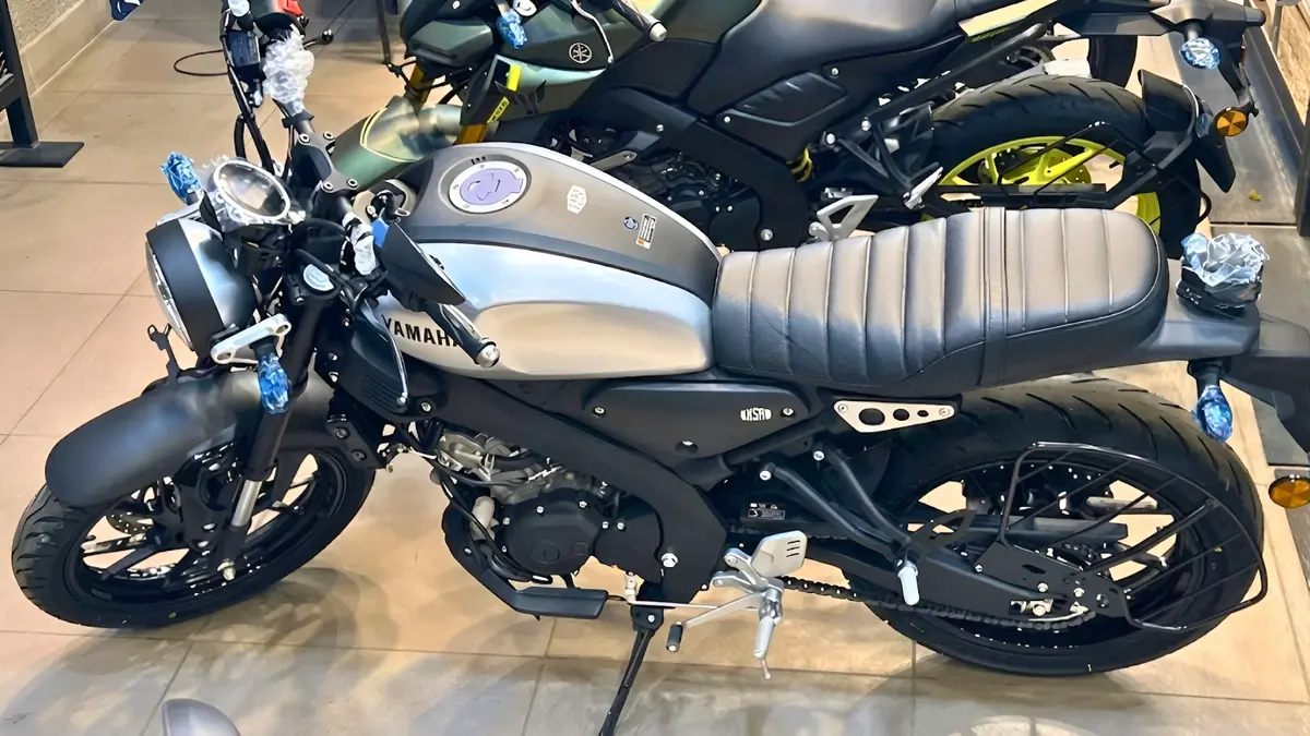 2025 Yamaha XSR 155 Motorcycle: Stylish Urban Retro Bike, Advanced Features, 155cc Engine & Comfortable Ride