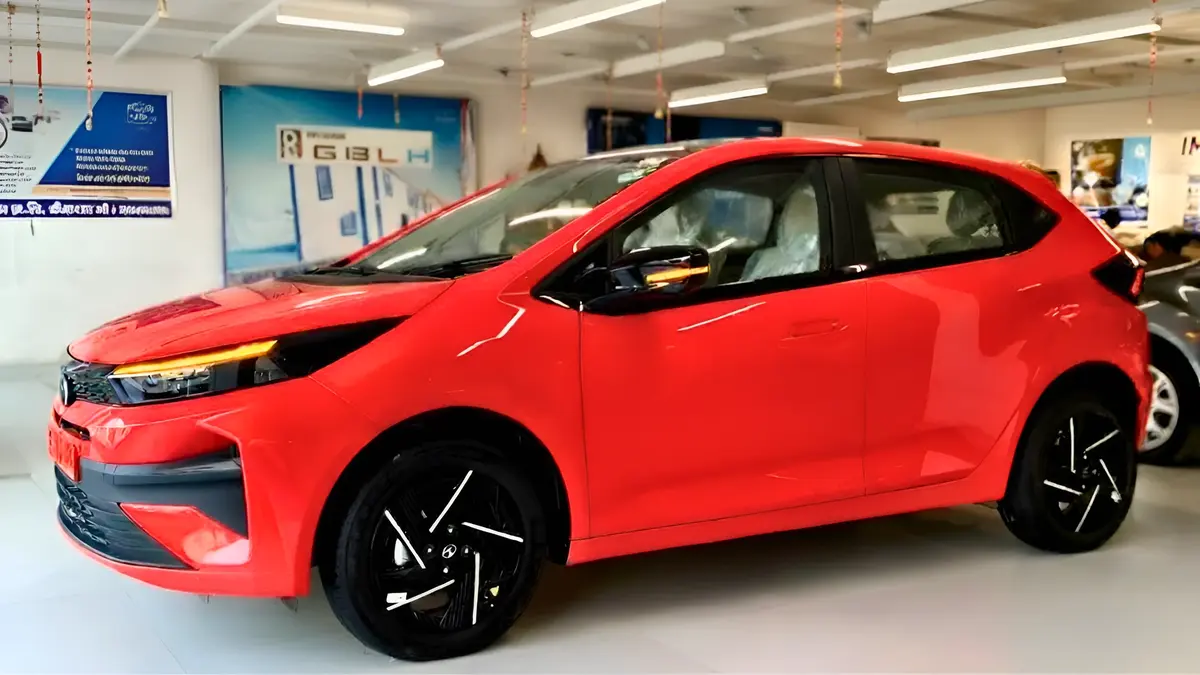 2026 Tata Altroz: Fuel-Efficient Hatchback With 210-345L Boot Space & Compact Design