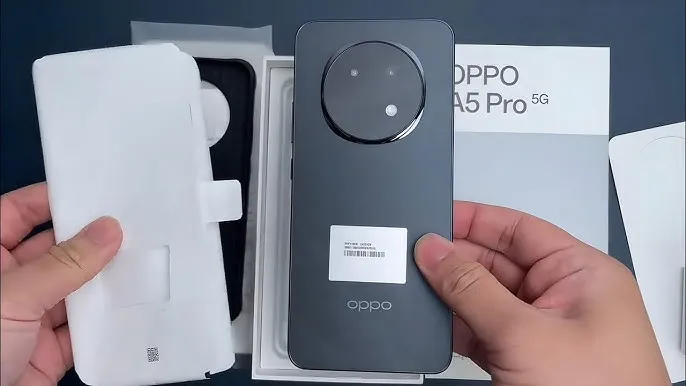 Oppo का जबरदस्त फीचर्स वाला 5G स्मार्टफोन हो गया लॉन्च, धाकड़ लुक के साथ मिलेगा 12GB रैम की तागत